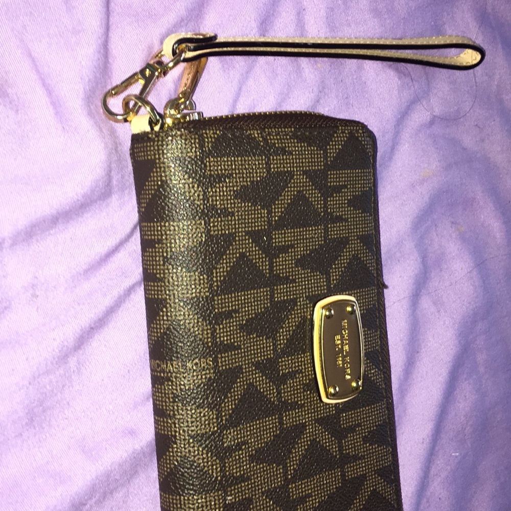 MICHAEL KORS WALLET
